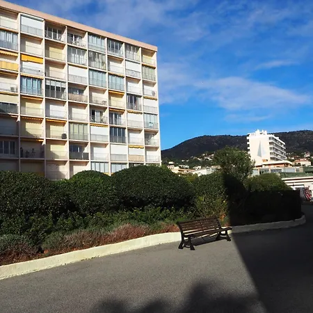 Les Horizons-9 By Interhome Apartamento Le Lavandou